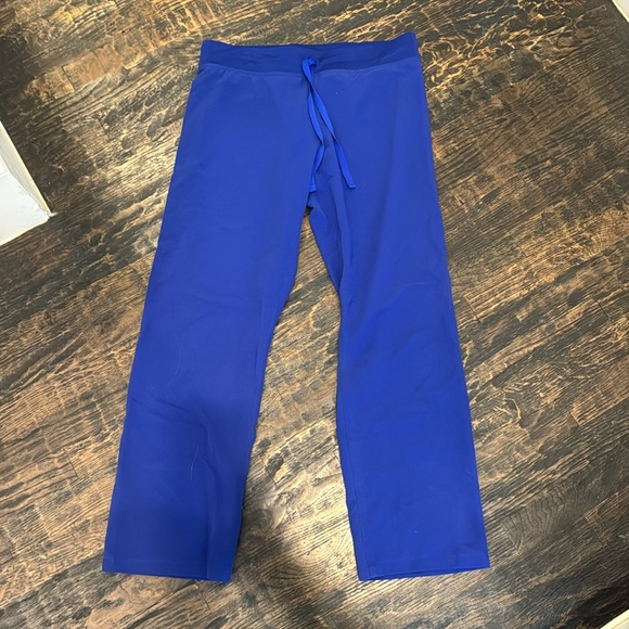 Figs Scrub Set - Picture 2 of 3